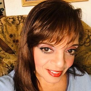 Meet your Posher, Arlene